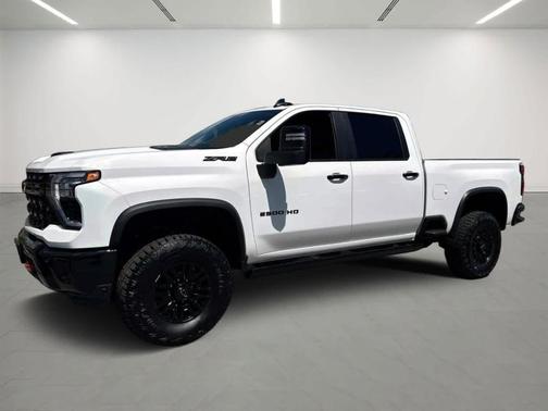 White 2025 Chevrolet Silverado 2500 ZR2