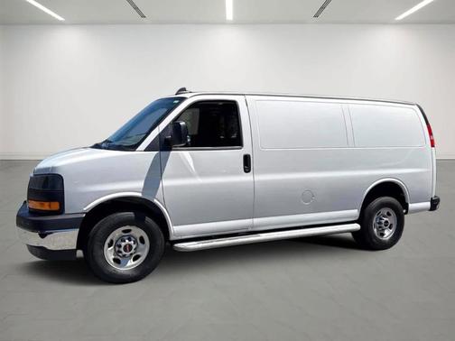 2024 GMC Savana 2500 Work Van