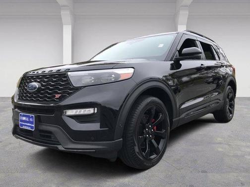 Photo 1 of 32 of 2020 Ford Explorer ST