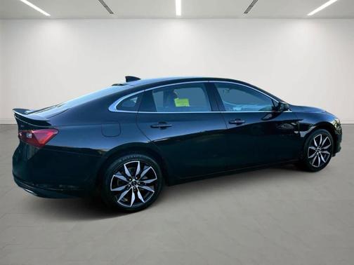 2022 Chevrolet Malibu RS