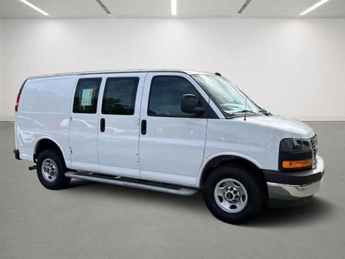 2024 GMC Savana 2500 Work Van