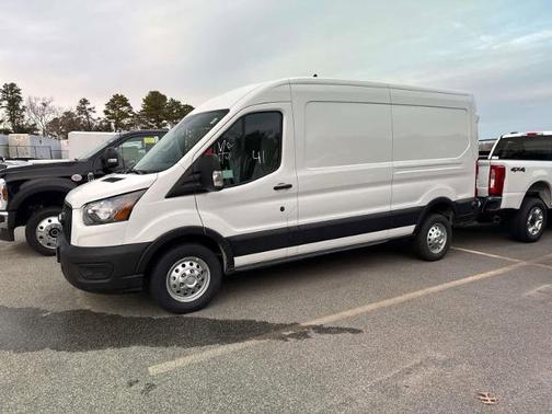 2025 Ford Transit-250 148 WB Medium Roof Cargo