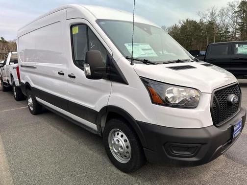 2025 Ford Transit-250 148 WB Medium Roof Cargo