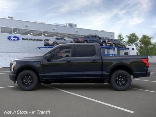 2025 Ford F-150 Lightning Pro