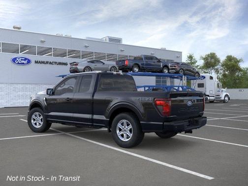 Agate Black Metallic 2026 Ford F-150 XLT