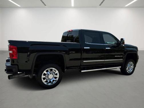 2019 GMC Sierra 2500 Denali