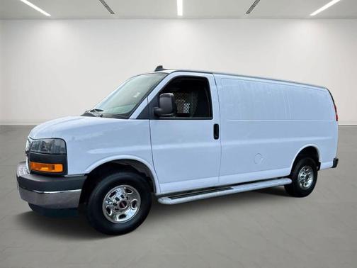 2023 GMC Savana 2500 Work Van