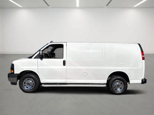 2024 GMC Savana 2500 Work Van