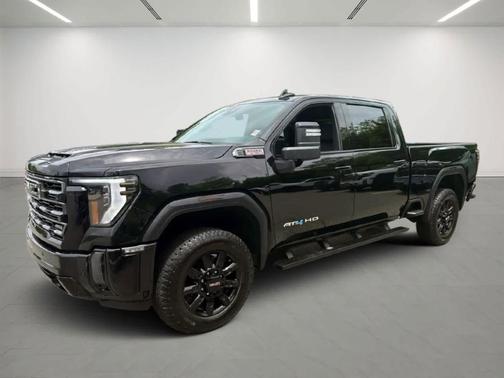 2024 GMC Sierra 2500 AT4