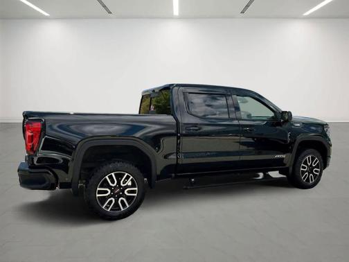 Black 2023 GMC Sierra 1500 AT4