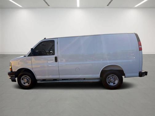 Summit White 2025 Chevrolet Express 2500 Work Van