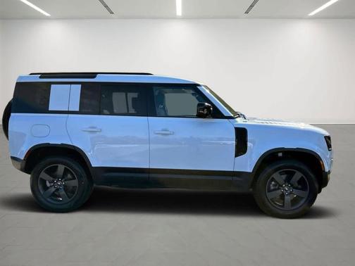 2025 Land Rover Defender P300