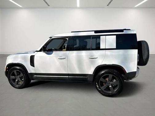 2025 Land Rover Defender P300