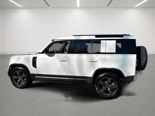 2025 Land Rover Defender P300