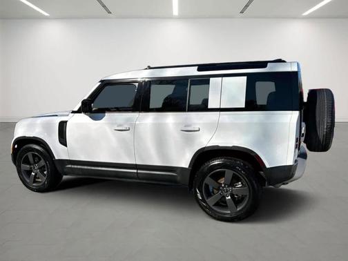 2025 Land Rover Defender P300