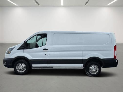 2023 Ford Transit-250
