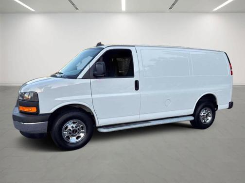 2023 GMC Savana 2500 Work Van