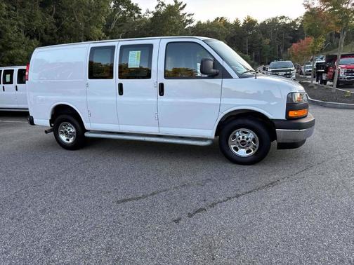 2023 GMC Savana 2500 Work Van