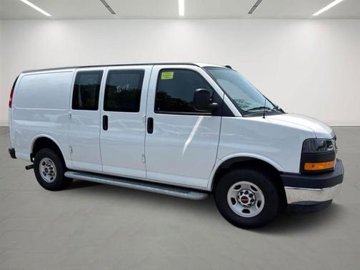 2023 GMC Savana 2500 Work Van