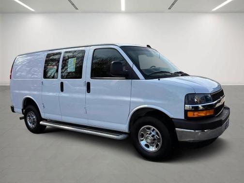 2024 Chevrolet Express 2500 Work Van