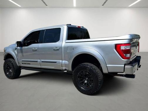 Iconic Silver Metallic 2023 Ford F-150 Lariat