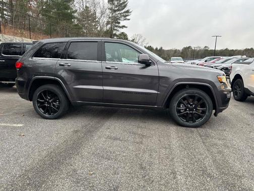 2021 Jeep Grand Cherokee Laredo X