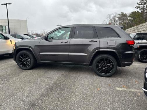 2021 Jeep Grand Cherokee Laredo X
