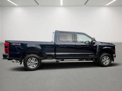Antimatter Blue Metallic 2025 Ford F-250 Lariat