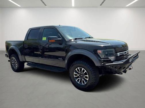 Tuxedo Black Metallic 2014 Ford F-150 SVT Raptor