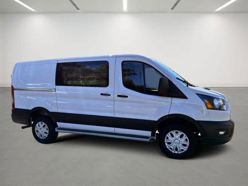 2024 Ford Transit-250