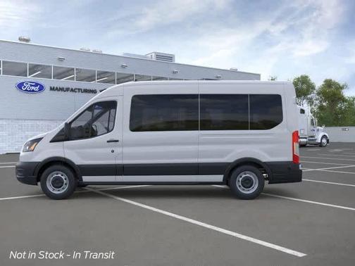 2025 Ford Transit-350 XL