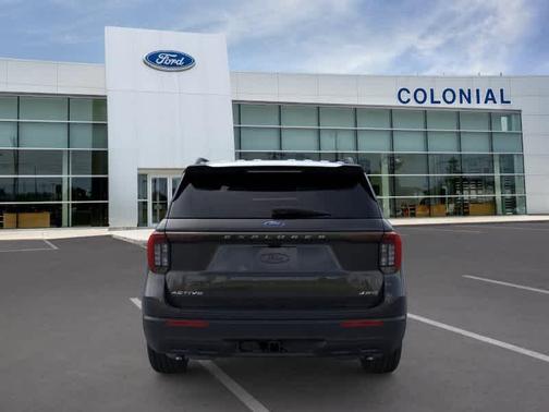 Agate Black Metallic 2026 Ford Explorer Active