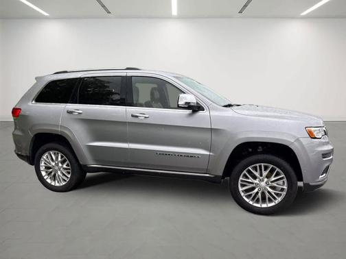 2018 Jeep Grand Cherokee Summit