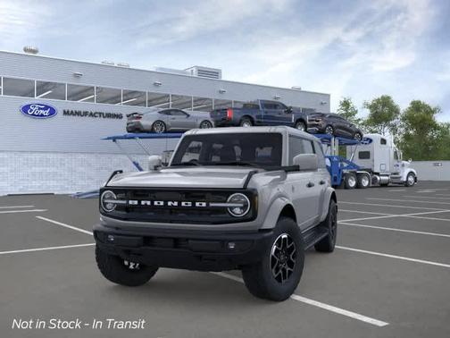 Avalanche Gray 2026 Ford Bronco Outer Banks
