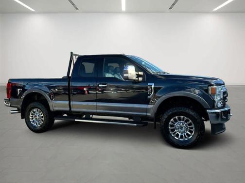 2022 Ford F-350 Lariat Super Duty