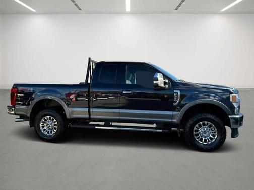 2022 Ford F-350 Lariat Super Duty