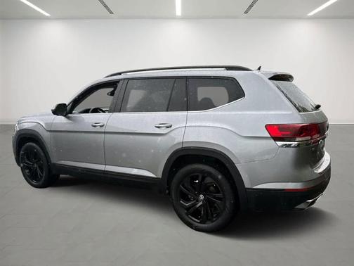 2023 Volkswagen Atlas 2.0T SE