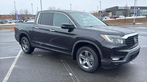 Crystal Black Pearl 2022 Honda Ridgeline