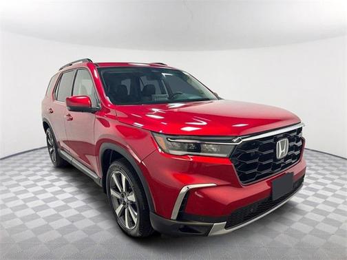 2025 Honda Pilot Touring 8-Passenger
