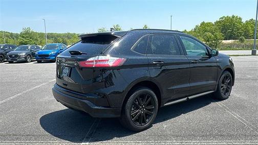 2022 Ford Edge ST Line