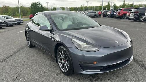 2022 Tesla Model 3 Standard Range