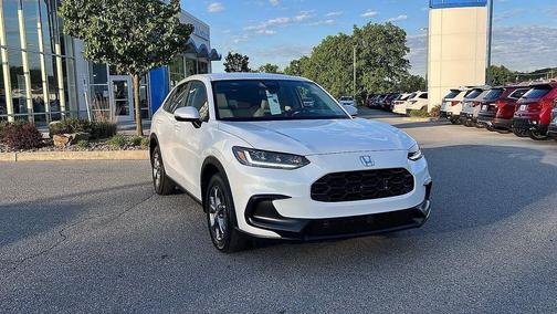 Platinum White Pearl 2027 Honda HR-V LX