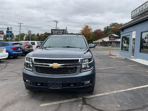 Blue Velvet Metallic 2019 Chevrolet Suburban LT