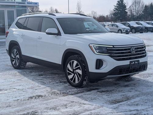 2024 Volkswagen Atlas 2.0T SE w/Technology 4MOTION