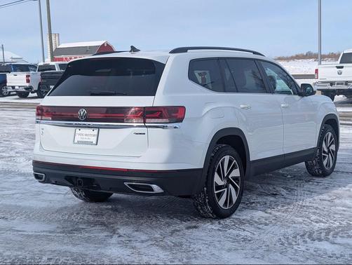 2024 Volkswagen Atlas 2.0T SE w/Technology 4MOTION