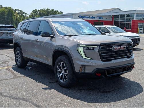 2026 GMC Acadia AWD AT4