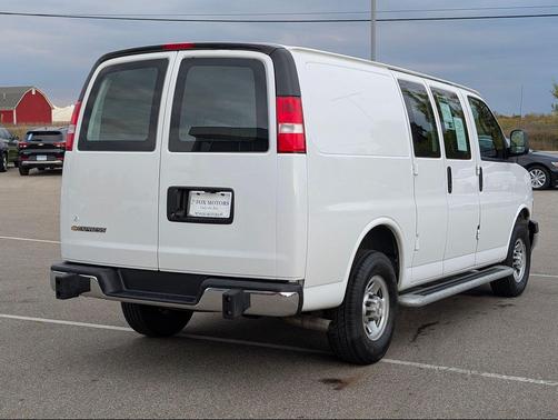 2024 Chevrolet Express 2500 RWD 2500 Regular Wheelbase WT