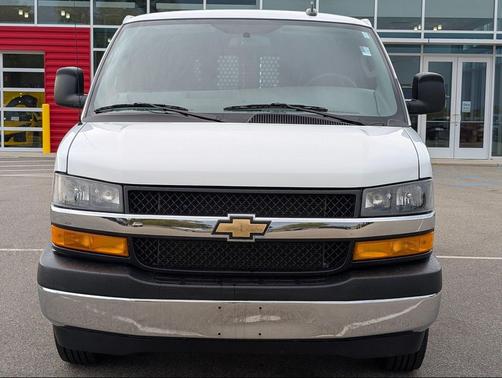 2024 Chevrolet Express 2500 RWD 2500 Regular Wheelbase WT