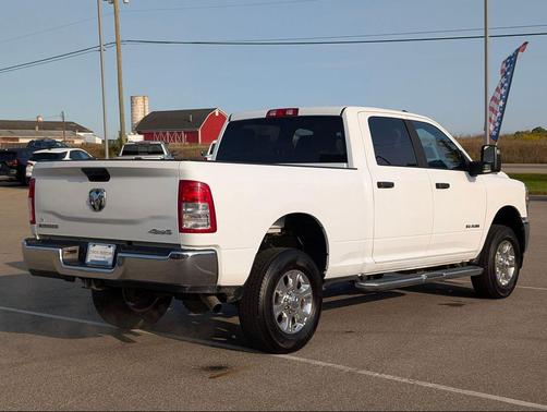 2024 RAM 2500 Big Horn Crew Cab 4x4 6'4' Box