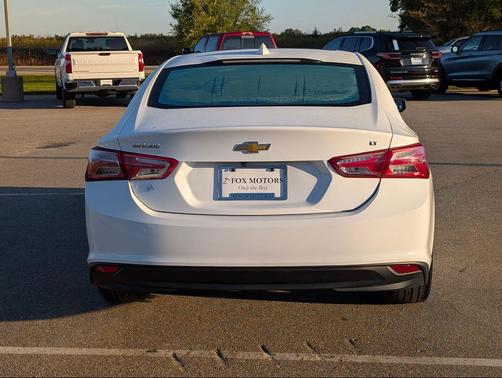 2022 Chevrolet Malibu FWD LT